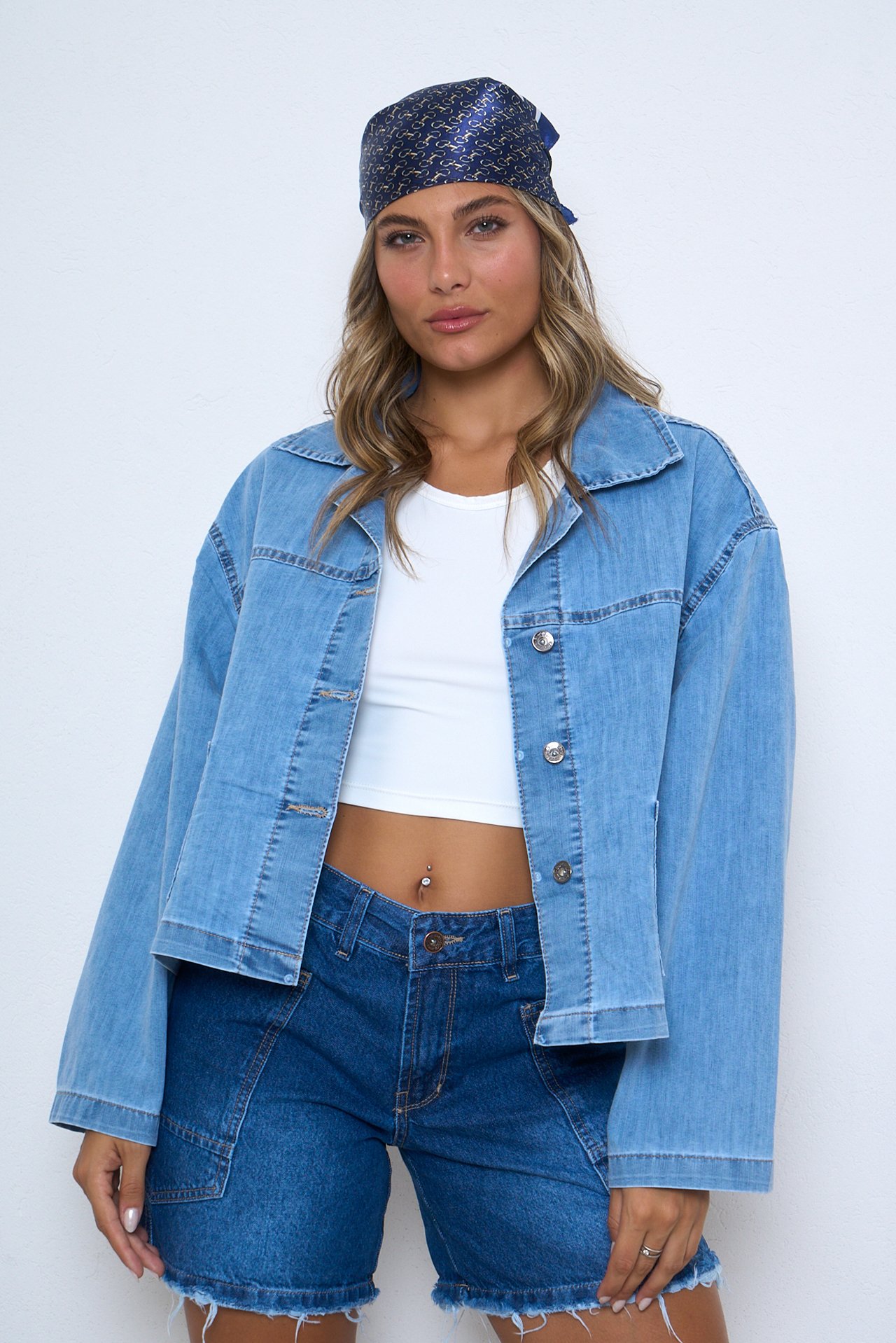 1 ART.177 | CAMISA OVERSIZE CELESTE - Imagen 1