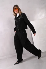 ART.3857 | BAGGY NEGRO CON PINZAS - Imagen 2