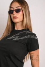 ART.4055 | REMERA NEGRA CON STRASS - Imagen 3