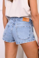 ART.3735 | SHORT CELESTE CON STRASS - Imagen 4