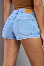 ART.3735 | SHORT CELESTE CON STRASS - Imagen 4