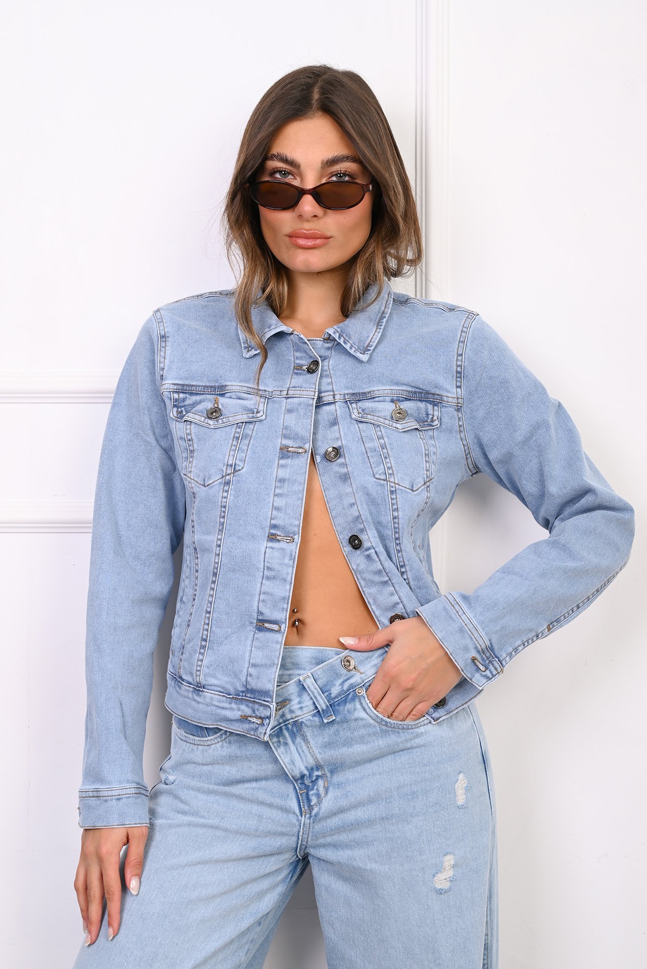 1 ART.185 | CAMPERA CELESTE ELASTIZADO - Imagen 1